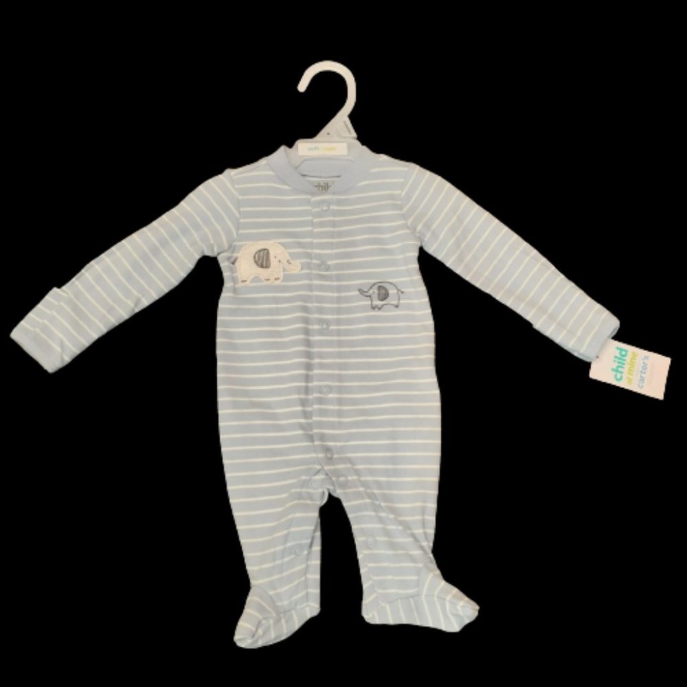 New- Never worn Carter's Newborn sleeper